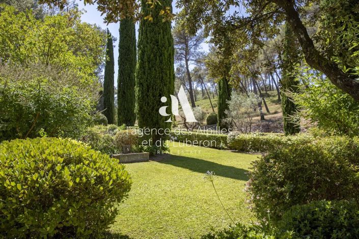 Image No.32-4 Bed House for sale