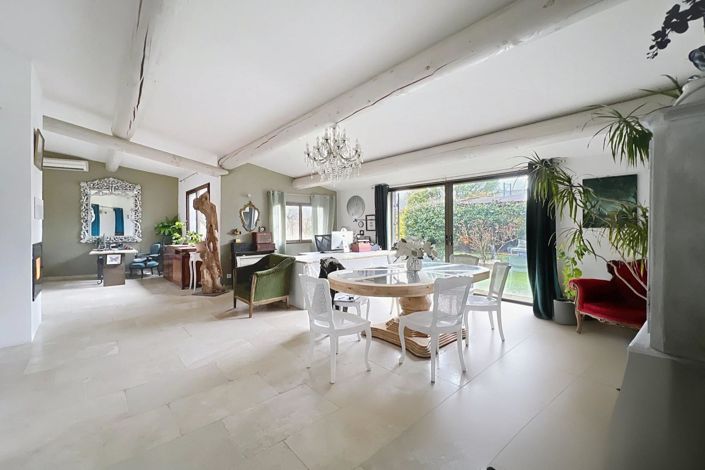 Image No.1-3 Bed House for sale