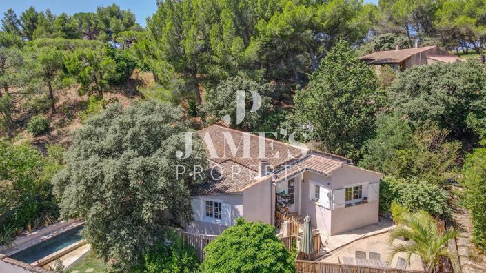 Image No.1-3 Bed House for sale