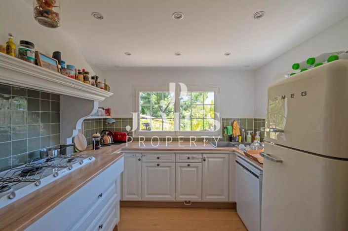 Image No.7-3 Bed House for sale