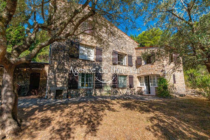 Image No.10-4 Bed House for sale