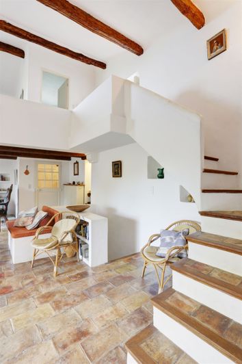 Image No.22-4 Bed House for sale