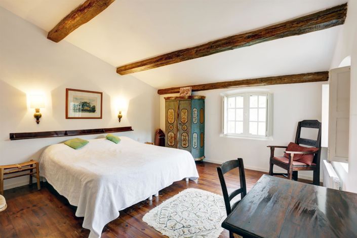 Image No.24-4 Bed House for sale