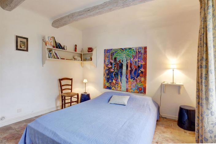 Image No.27-4 Bed House for sale