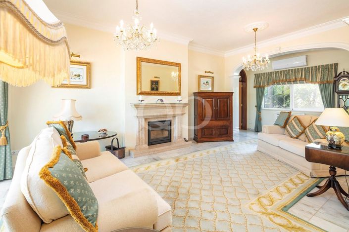 Image No.4-4 Bed House for sale