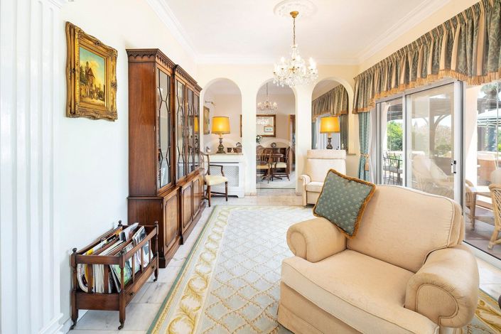 Image No.5-4 Bed House for sale