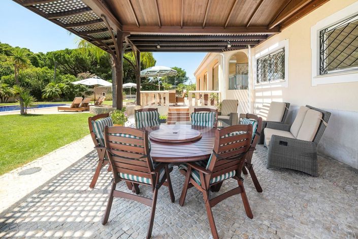 Image No.9-4 Bed House for sale