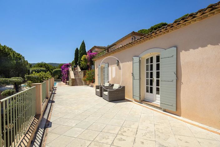 Image No.12-7 Bed House for sale