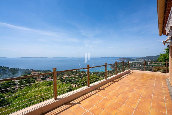 Image No.12-3 Bed Apartment for sale