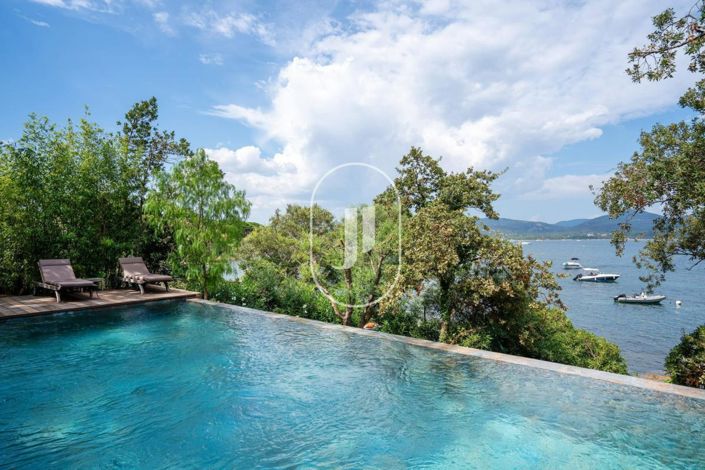 Image No.2-4 Bed House for sale