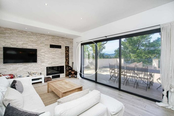 Image No.5-4 Bed House for sale