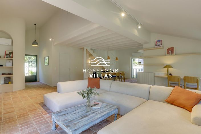 Image No.7-4 Bed House for sale