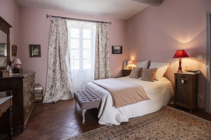 Image No.9-6 Bed House for sale