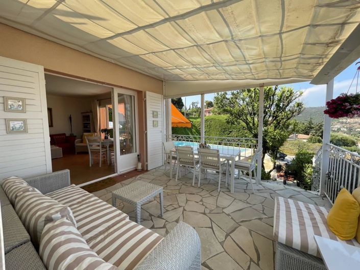 Image No.5-2 Bed House for sale