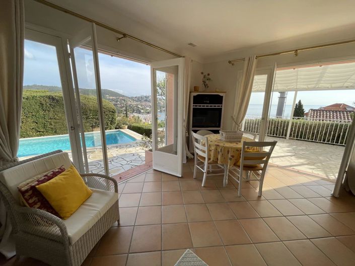 Image No.9-2 Bed House for sale