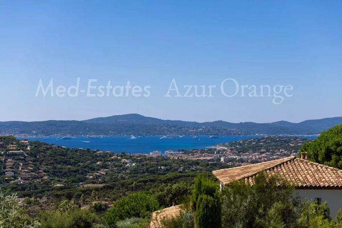 Image No.2-6 Bed House for sale