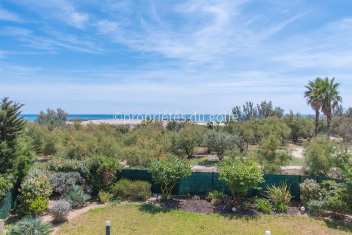 Image No.1-4 Bed House for sale