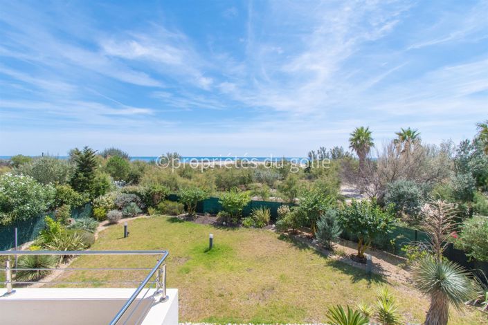 Image No.22-4 Bed House for sale