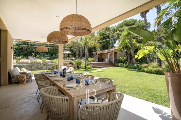 Image No.9-7 Bed House for sale