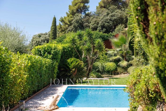 Image No.20-5 Bed House for sale