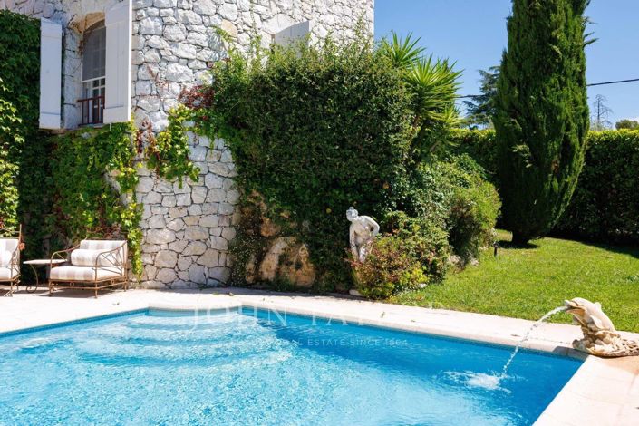 Image No.3-5 Bed House for sale