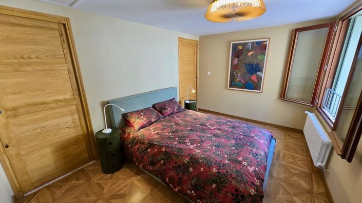 Image No.16-3 Bed House for sale