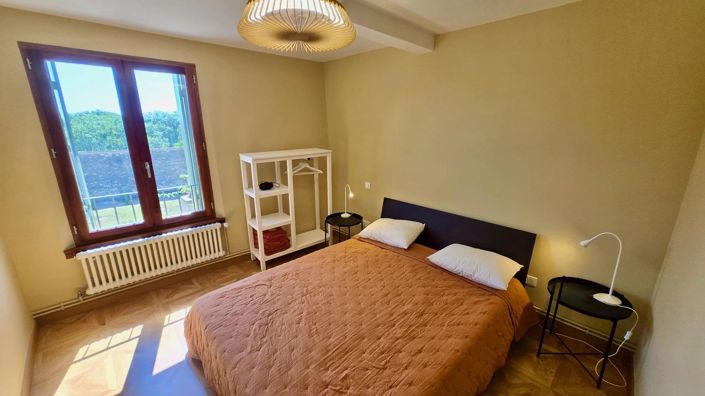 Image No.17-3 Bed House for sale