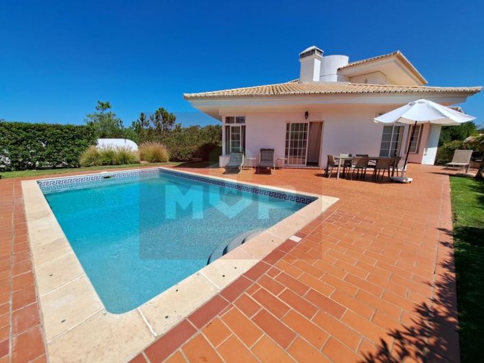 Image No.1-3 Bed House for sale