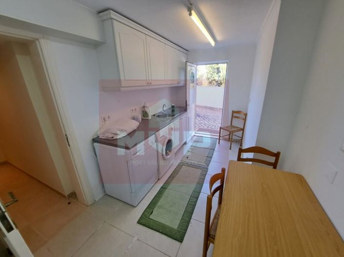 Image No.11-3 Bed House for sale