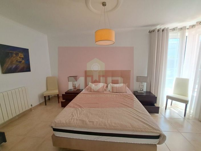 Image No.20-3 Bed House for sale