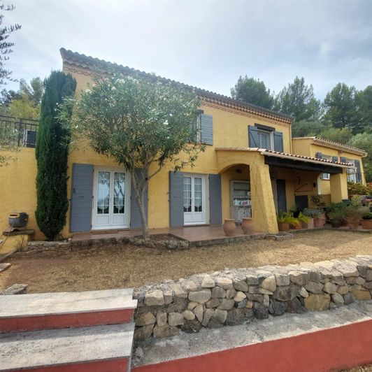 Image No.1-4 Bed House for sale
