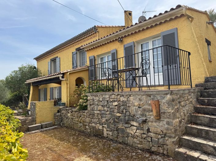 Image No.2-4 Bed House for sale