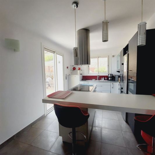 Image No.5-4 Bed House for sale