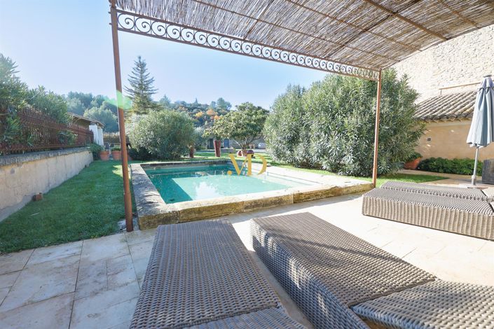 Image No.19-7 Bed House for sale