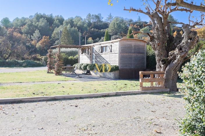 Image No.9-7 Bed House for sale