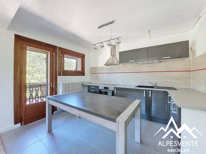 Image No.7-3 Bed Apartment for sale