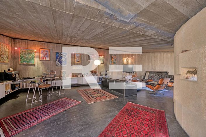 Image No.9-3 Bed House for sale