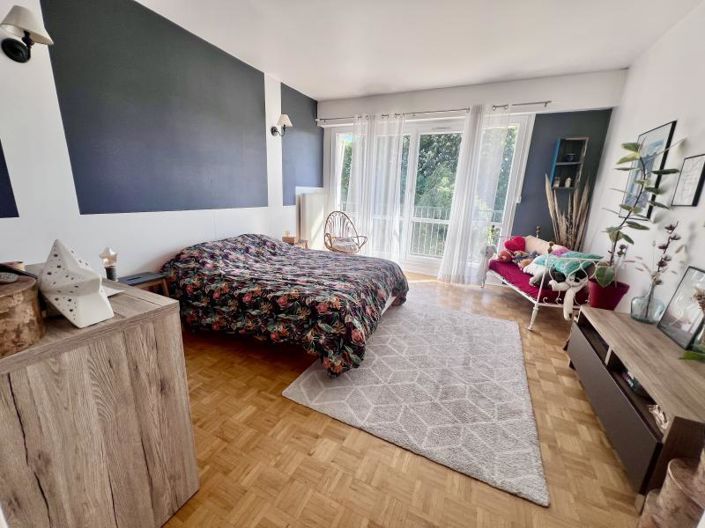 Image No.6-Apartment for sale