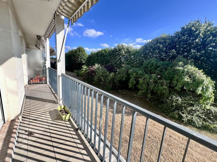 Image No.8-Apartment for sale