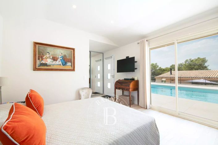 Image No.9-House for sale