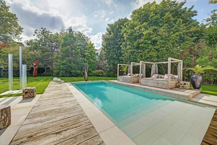 Image No.16-5 Bed Property for sale