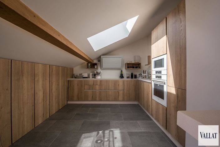 Image No.9-3 Bed Apartment for sale