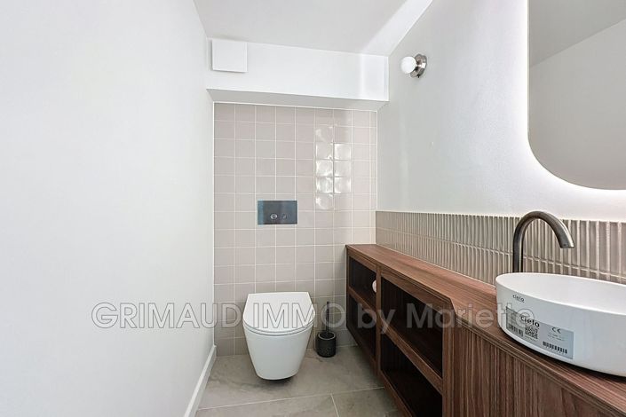 Image No.15-3 Bed House for sale