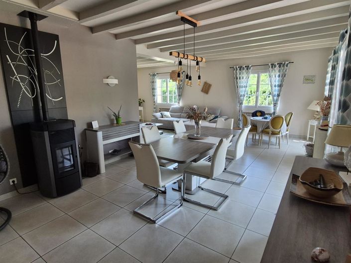 Image No.4-5 Bed House for sale