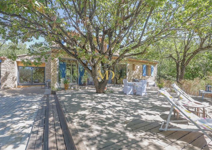 Image No.1-4 Bed House for sale