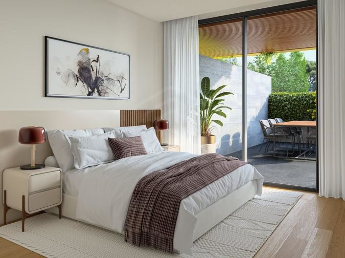 Image No.12-4 Bed Apartment for sale