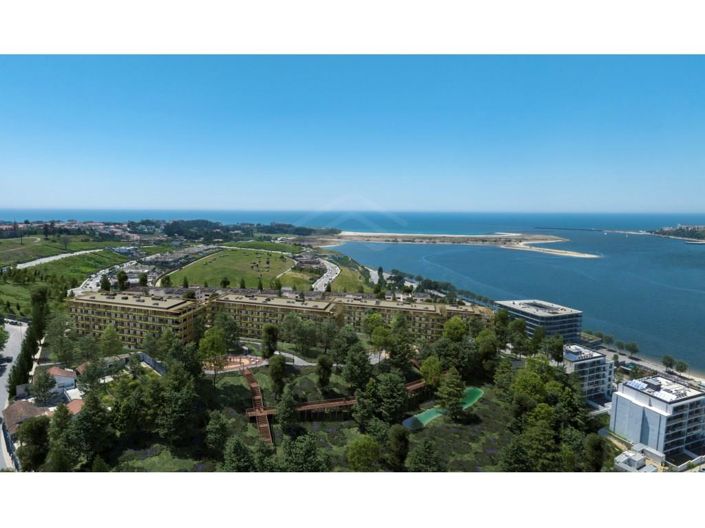 Image No.21-3 Bed Apartment for sale