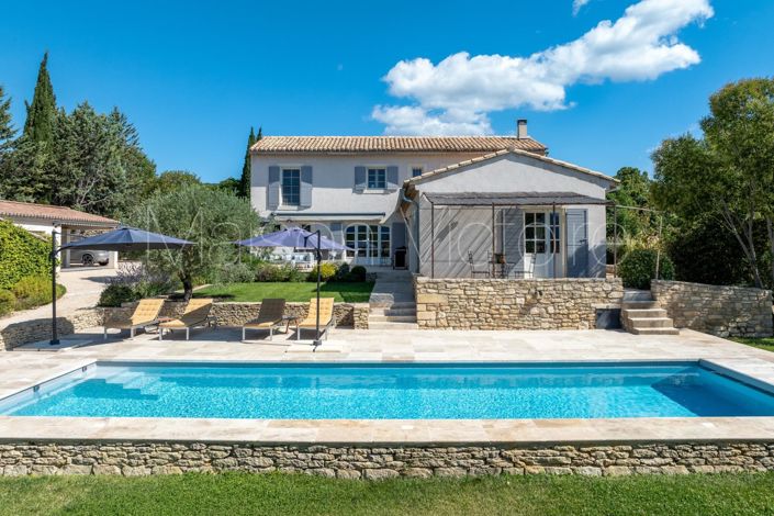 Image No.1-4 Bed House for sale