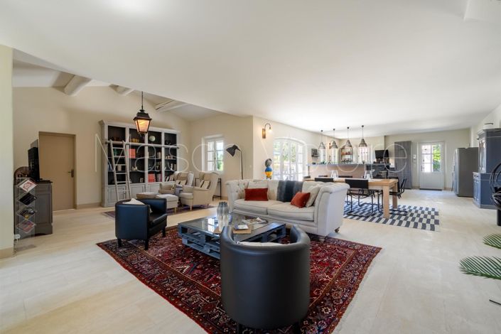 Image No.11-4 Bed House for sale