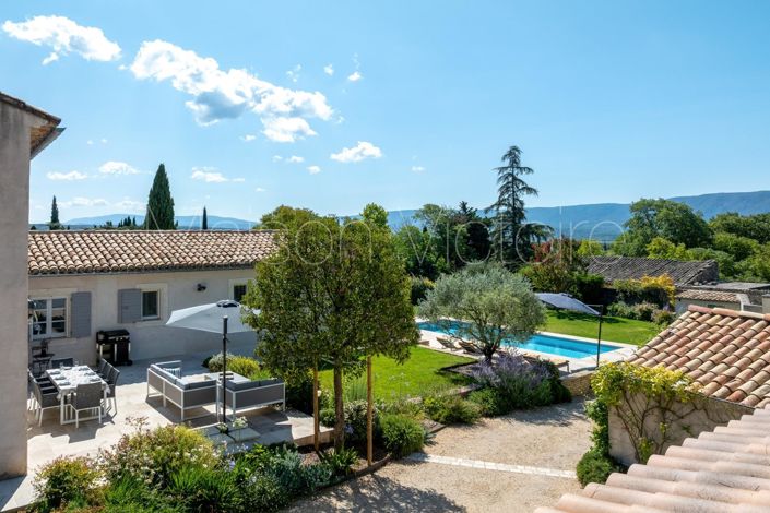 Image No.2-4 Bed House for sale